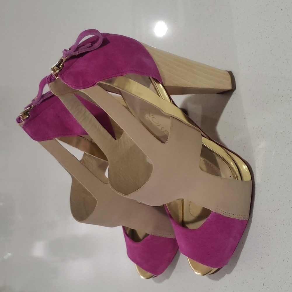 Coye Nokes New York - Womens size 7